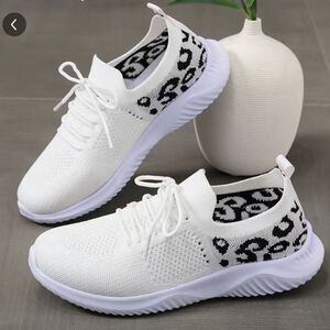 Sz 8.5/9 Casual Sneakers Flying Woven Leopard Breathable Lace-up Running Shoes